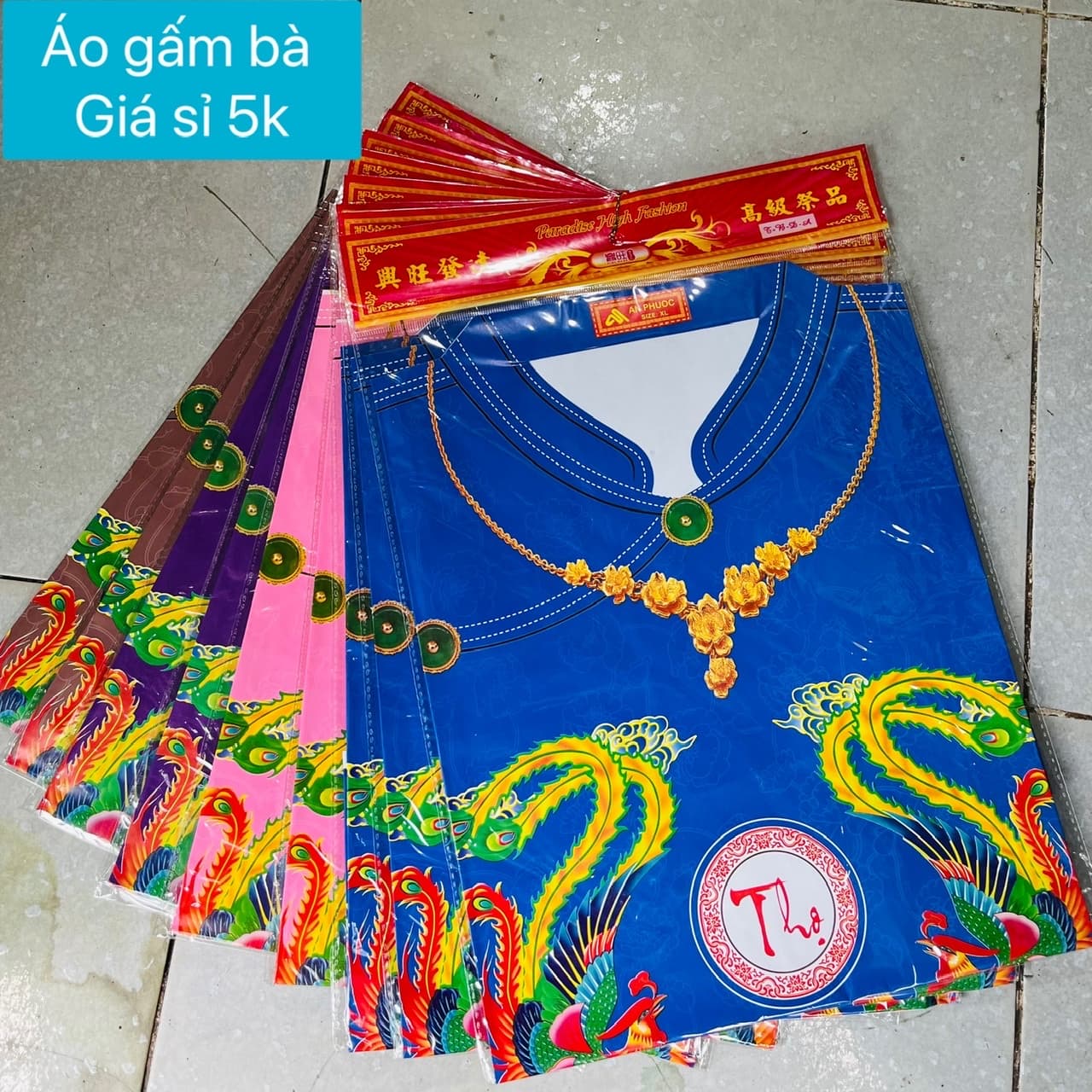 áo gấm bà